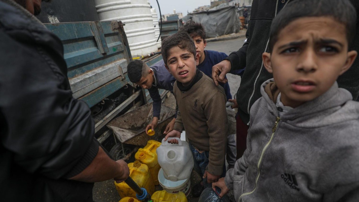 Tòa Thánh viện trợ cho Gaza và Ukraine